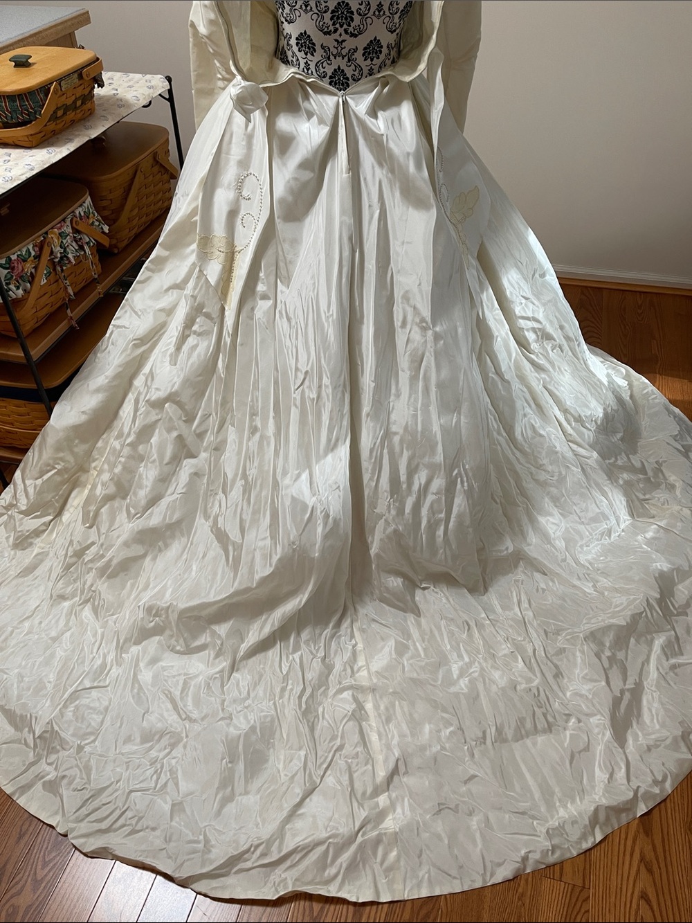 Ivory Embroidered Wedding Gown - Picture 5 of 9